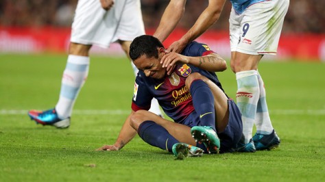 Adriano out of action for three weeks
